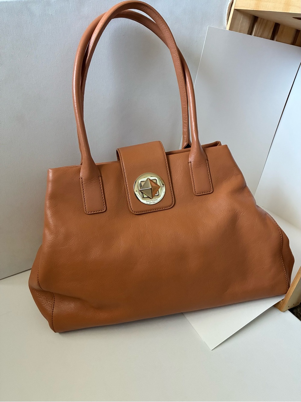Kate Spade Bexley Anisha Leather Shoulder Bag Cognac Brown